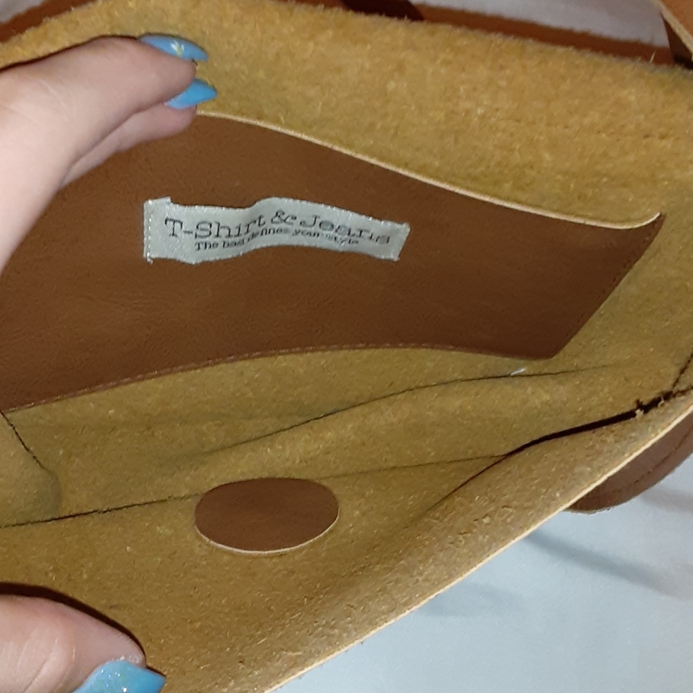 Purse - Picture 3 of 3
